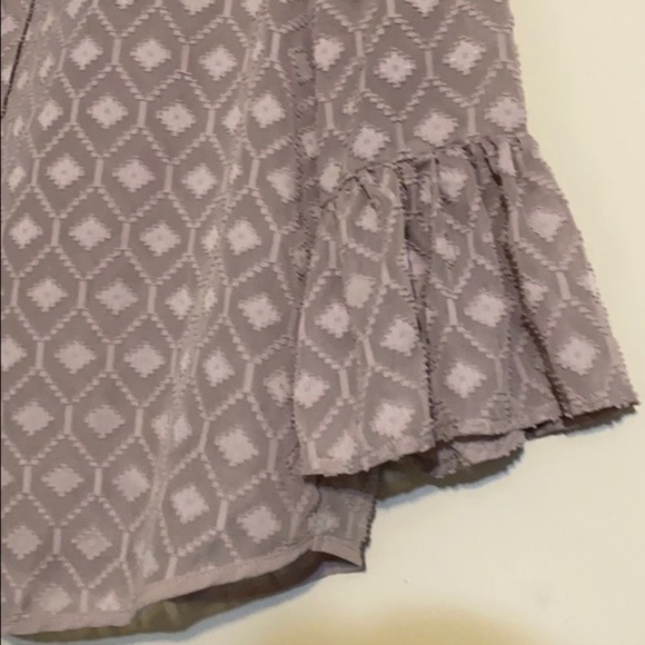 3/$25 Catherine Malandrino neck tie top - Picture 5 of 6